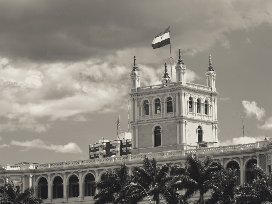 Palácio de López, sede do governo paraguaio, em Assunção