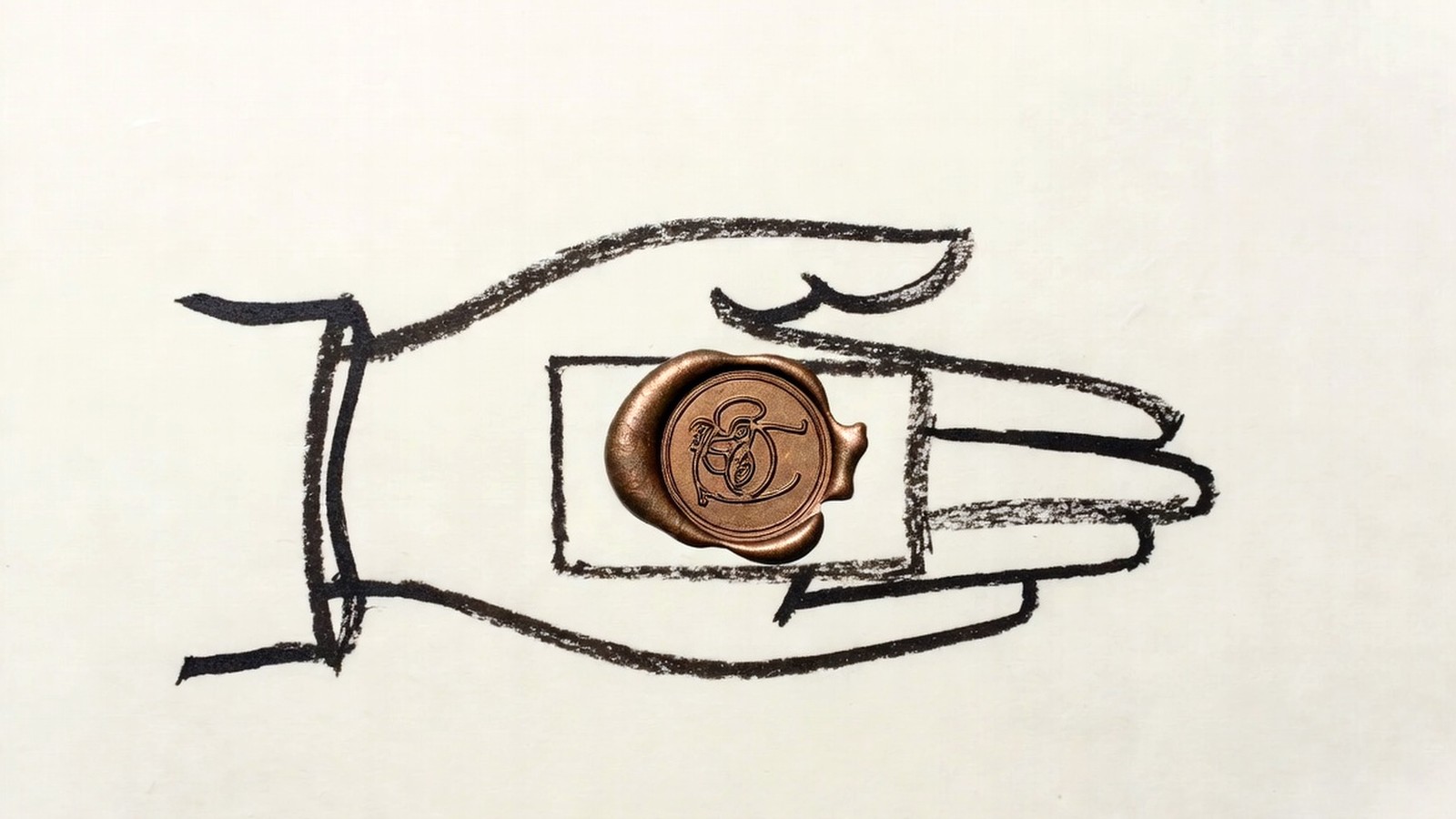 Desenho de linha fina: mão apresentando uma peça pequena sob luz baixa, com um lacre marcado em bronze